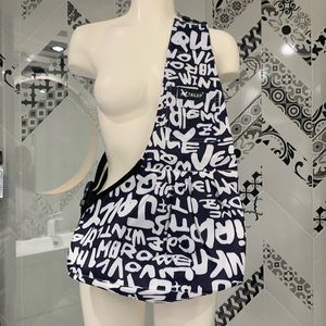 HP✨NWT 🐶Outdoor Windproof Pet Carrying Sling Bag